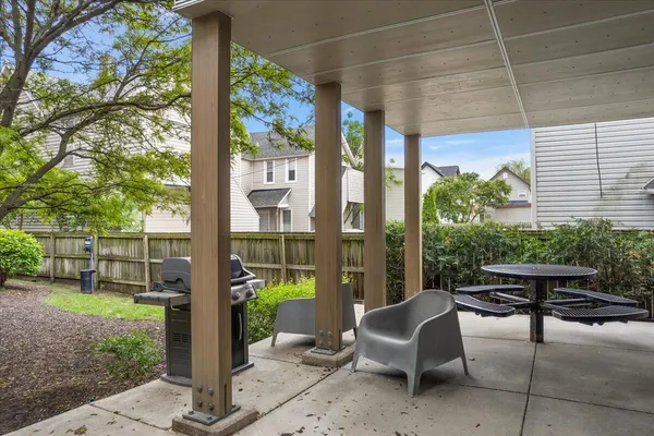 $199,900 | 600 Douglas Street Northwest, Unit 620C, Grand Rapids, MI 49504