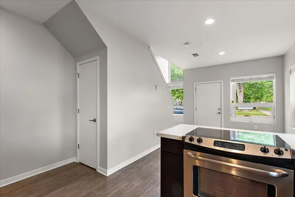 $199,900 | 600 Douglas Street Northwest, Unit 620C, Grand Rapids, MI 49504