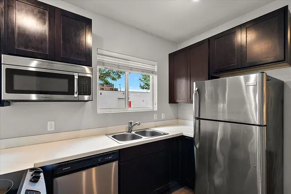 $199,900 | 600 Douglas Street Northwest, Unit 620C, Grand Rapids, MI 49504