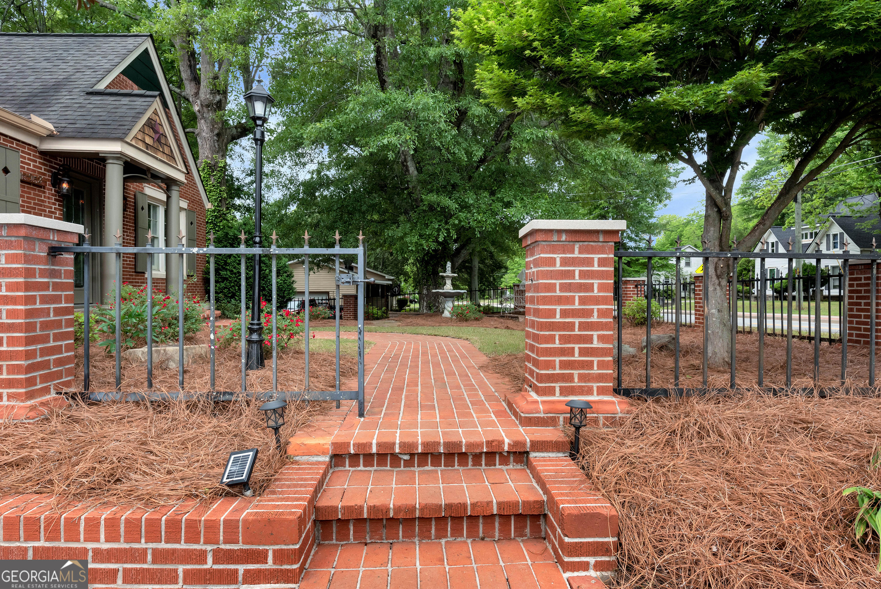 952 Wayside Street Northwest Cornelia, GA 30531 - Photo 67 of 70 a view of outdoor space with seating space