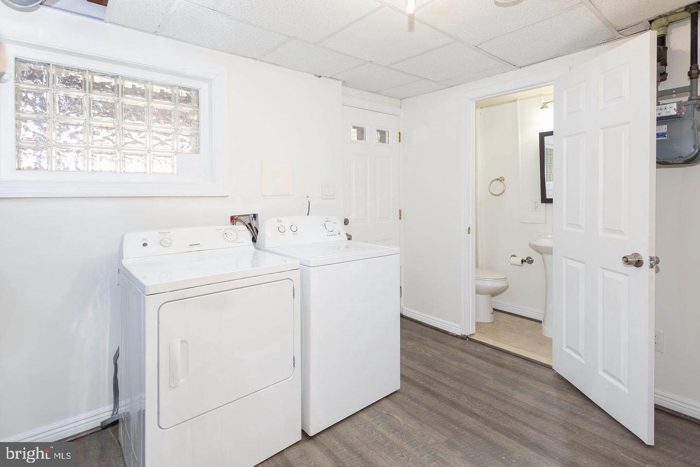 1622 Ridge Place Southeast Washington, DC 20020 - Photo 17 of 27 a utility room with dryer and washer