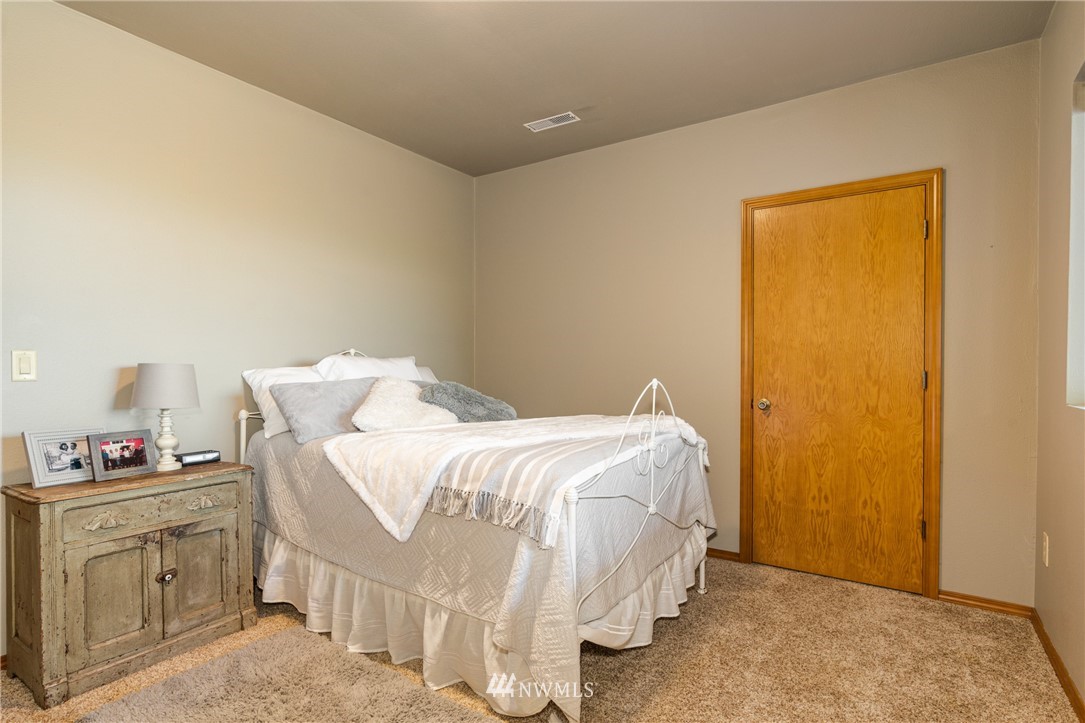 210-15 Devereese Road Chehalis, WA 98532 - Photo 19 of 31 Gallery Image 19
