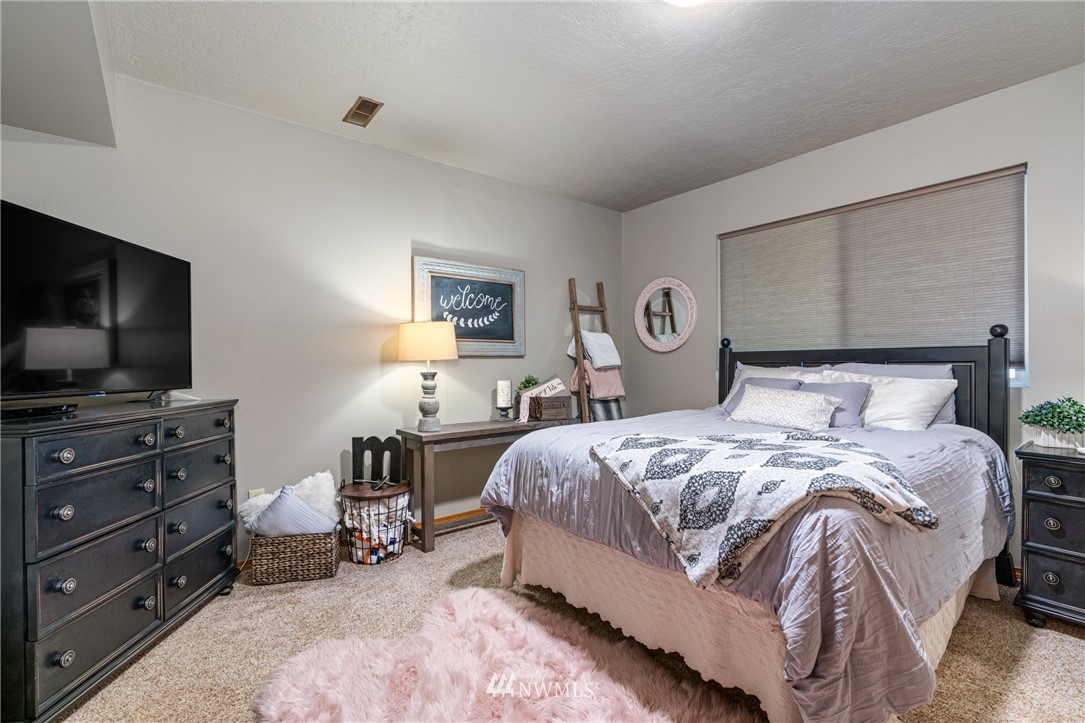 210-15 Devereese Road Chehalis, WA 98532 - Photo 20 of 31 Gallery Image 20