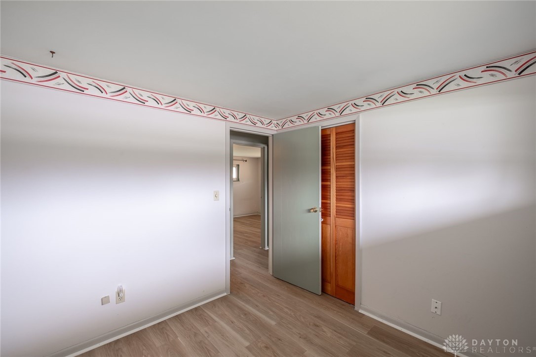 1549 West Stroop Road Kettering, OH 45439 - Photo 6 of 21 Gallery Image 6