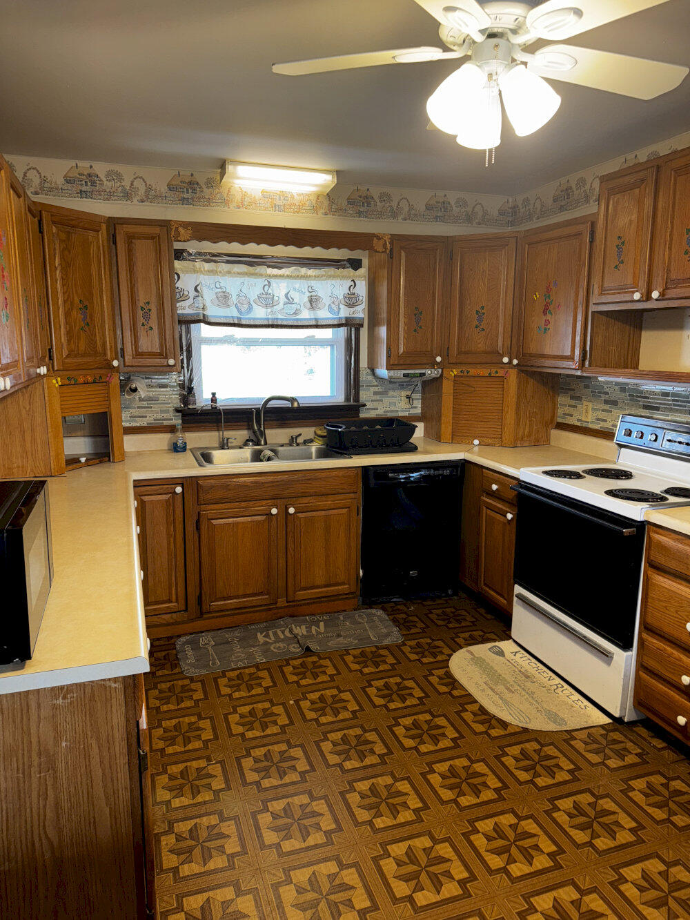 62 Old Point Avenue Madison, ME 04950 - Photo 16 of 34 IMG_7624_result