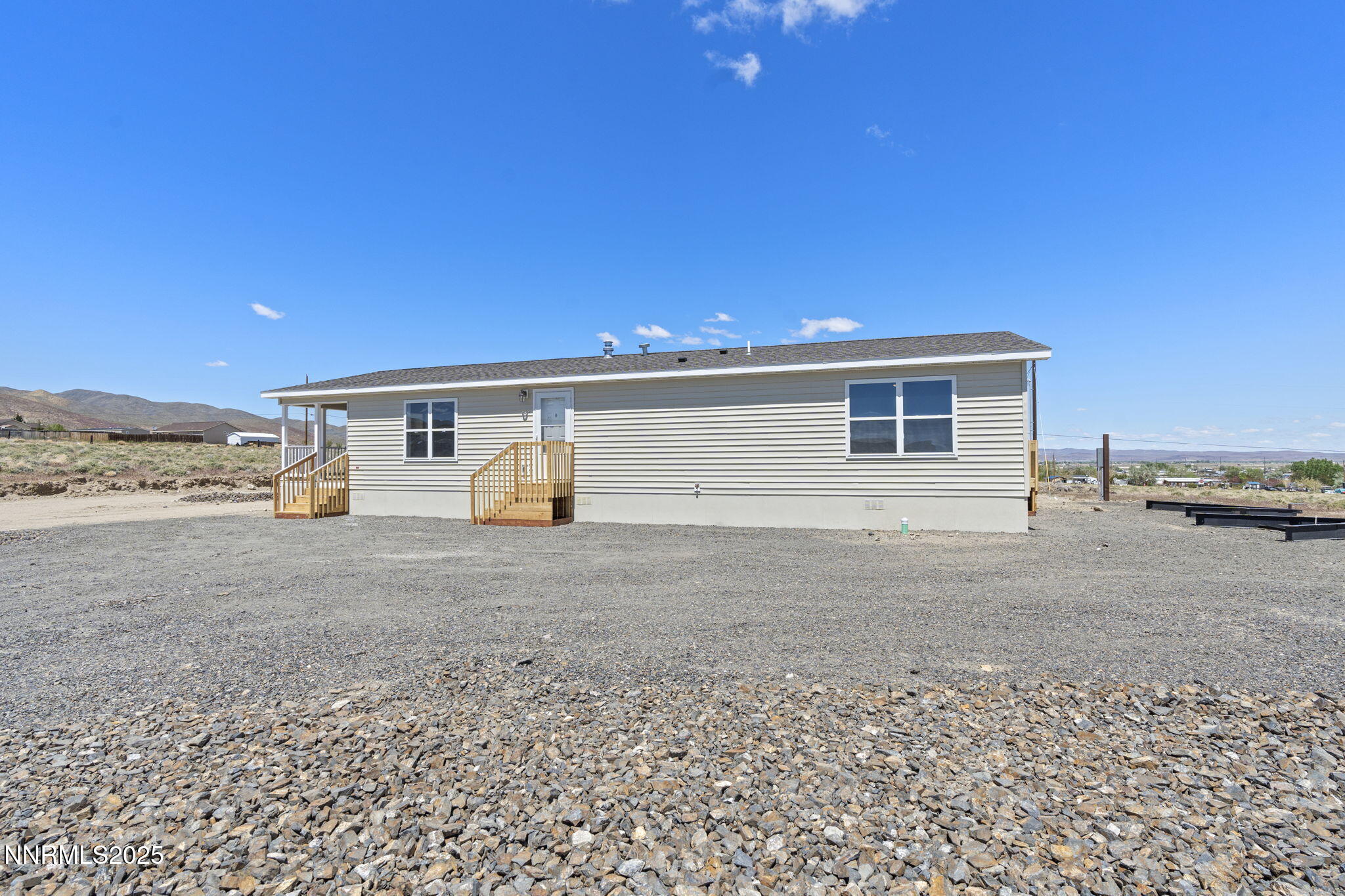 8260 Sycamore Street Silver Springs, NV 89429 - Photo 17 of 47 9-web-or-mls-DSC03585