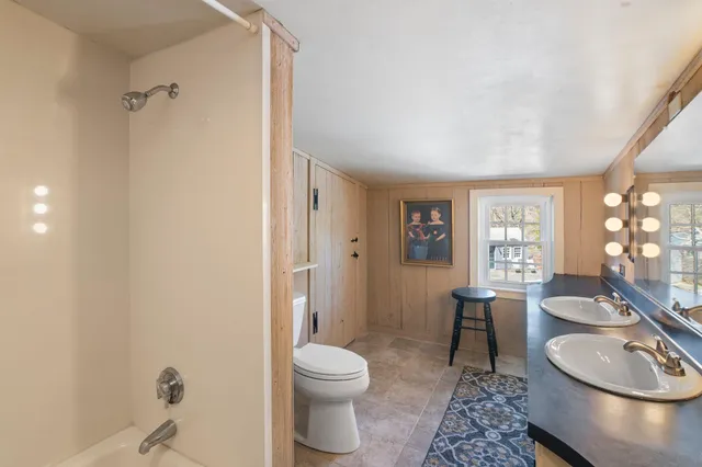 $515,000 | 301 Maple Street, Brattleboro, VT 05301