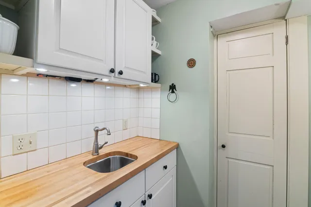 $515,000 | 301 Maple Street, Brattleboro, VT 05301