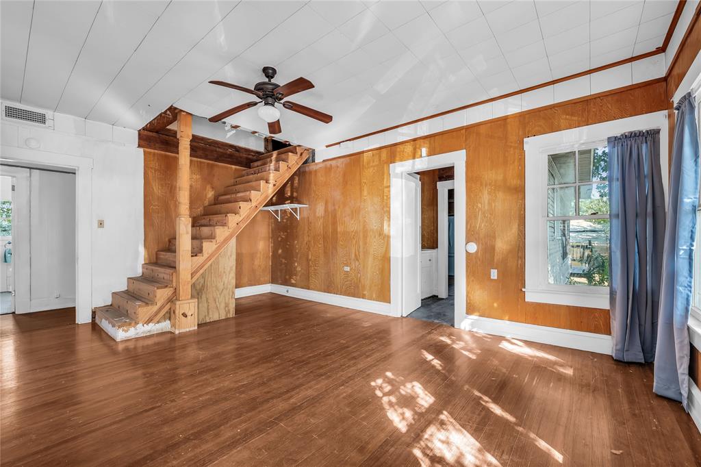 2600 Colcord Avenue Waco, TX 76707 - Photo 10 of 25 Second living room or study