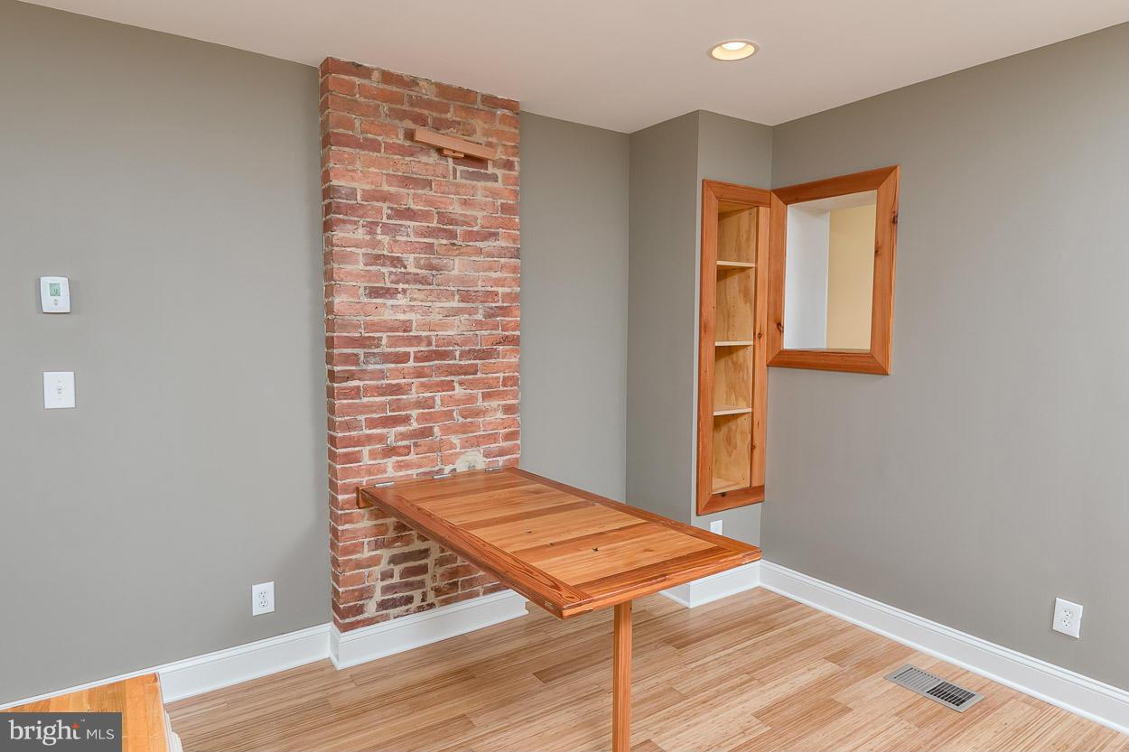 3823 Roland Avenue Baltimore, MD 21211 - Photo 11 of 30 Gourmet Kitchen