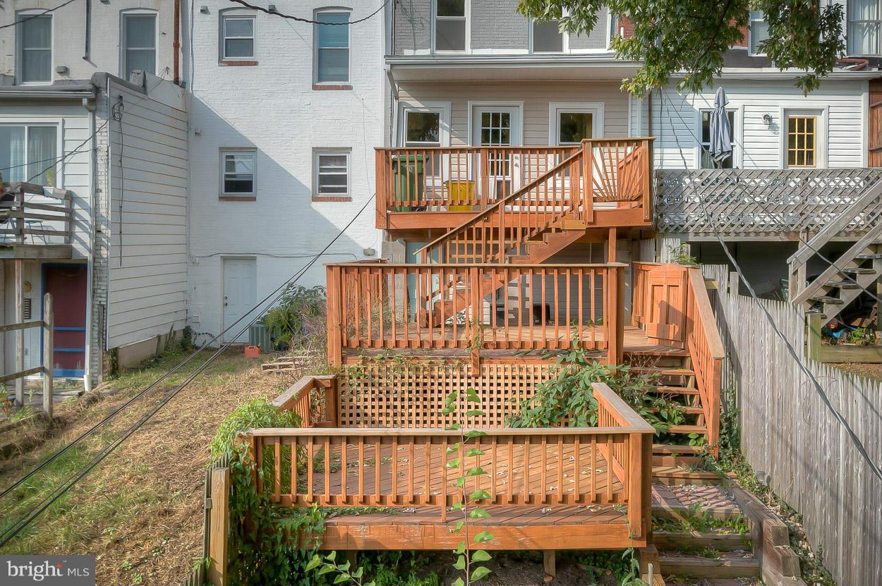 3823 Roland Avenue Baltimore, MD 21211 - Photo 28 of 30 Exterior (Rear)