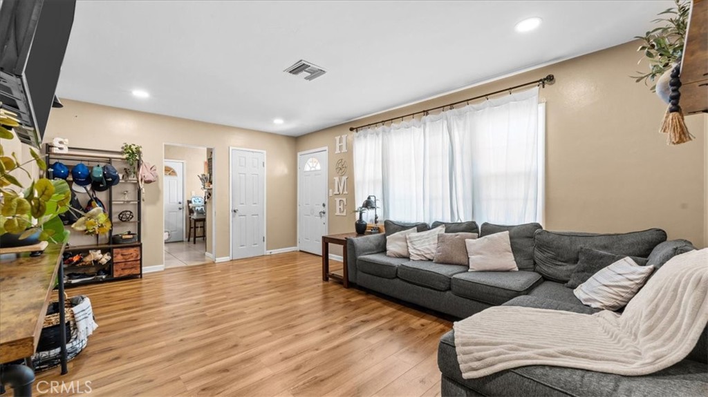 4111 St Paul Place Riverside, CA 92504 - Photo 9 of 43
