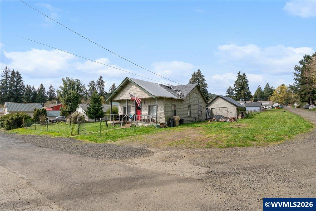 153 3rd Street Falls City, OR 97344 - Photo 2 of 10