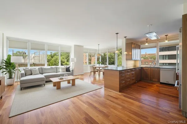 $1,149,000 | 640 West 237th Street, Unit 4C | Riverdale