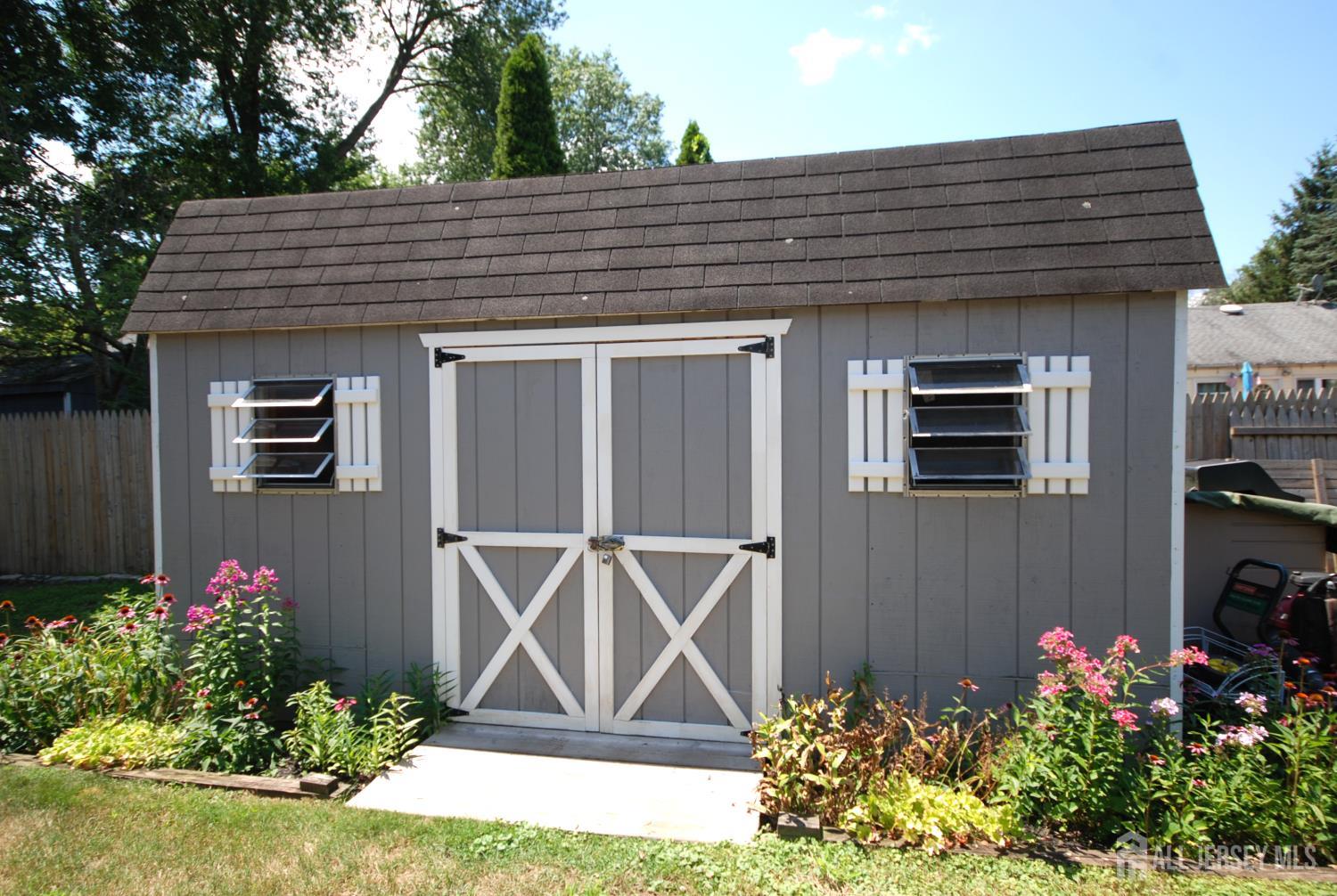 4 Kalman Court Middlesex, NJ 08846 - Photo 27 of 30 a front view of a house