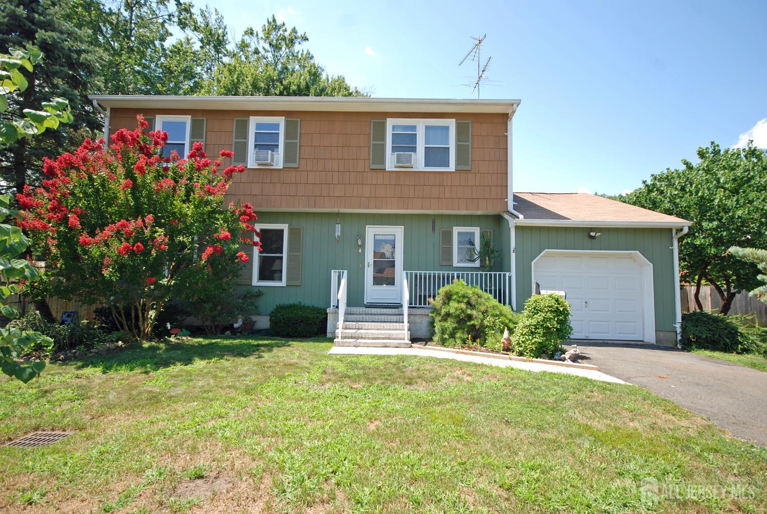 4 Kalman Court Middlesex, NJ 08846 - Photo 29 of 30 front view of a house with a yard