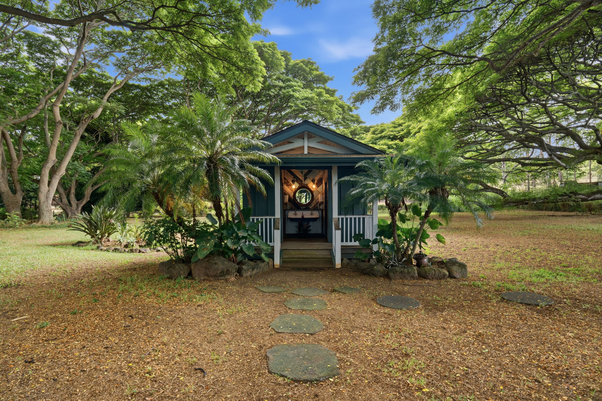 5311 A Hauaala Road Kapaa, HI 96746 - Photo 27 of 30 a view of a bench in front of house