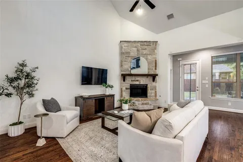 $764,900 | 5117 Del Molin Avenue, Lewisville, TX 75056