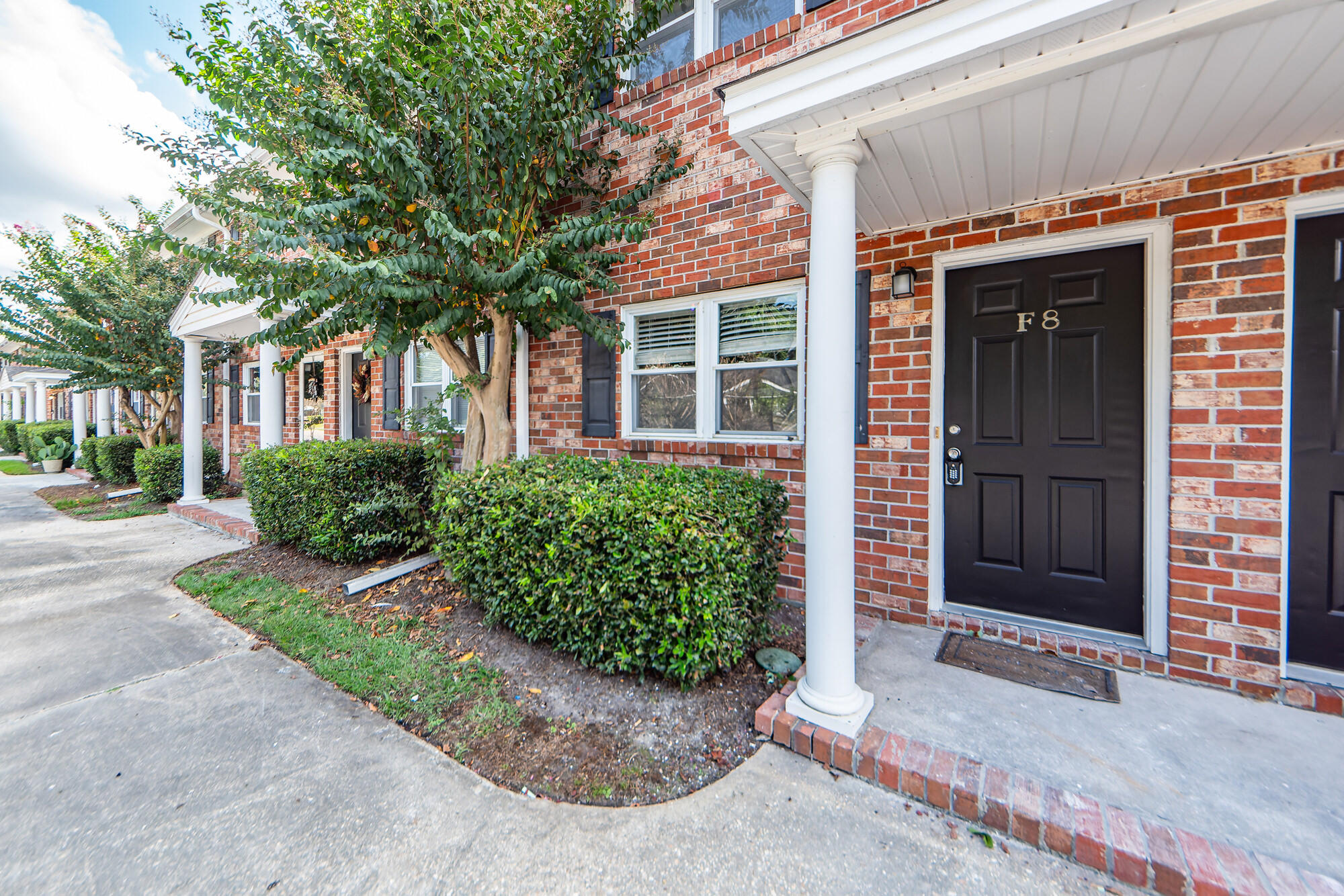 1852 Mepkin Road, Unit F8 Charleston, SC 29407 - Photo 3 of 31 01