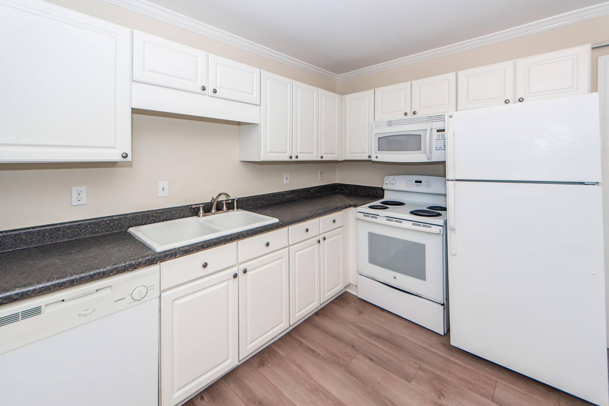 1852 Mepkin Road, Unit F8 Charleston, SC 29407 - Photo 8 of 31 06