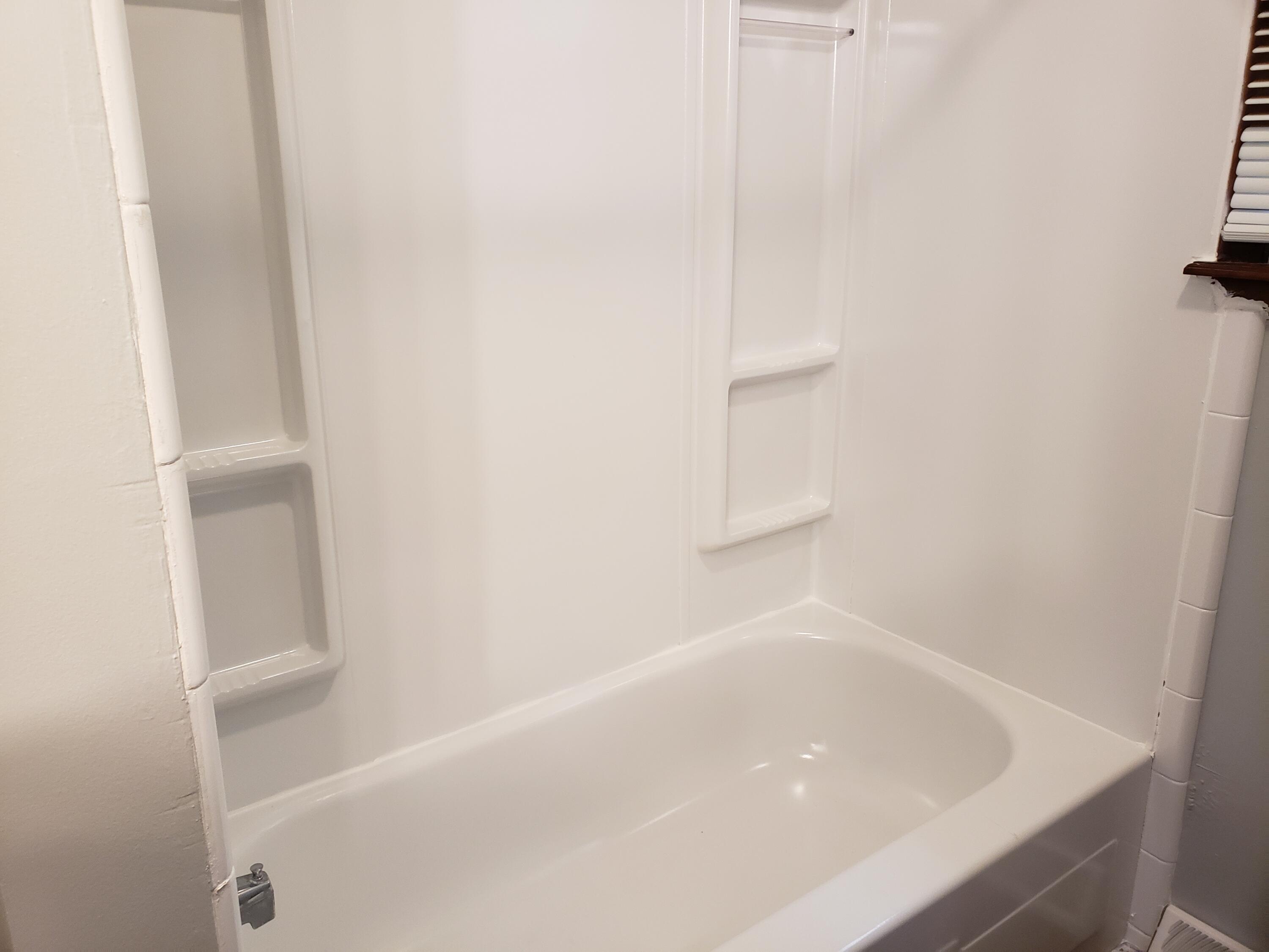 1351 South Center Road Saginaw, MI 48638 - Photo 4 of 12 1441 bathroom