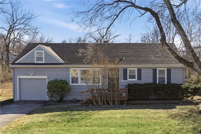 $215,000 | 409 East 90th Street, Kansas City, MO 64131