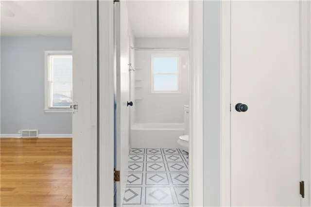 $215,000 | 409 East 90th Street, Kansas City, MO 64131