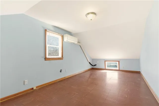 $215,000 | 409 East 90th Street, Kansas City, MO 64131