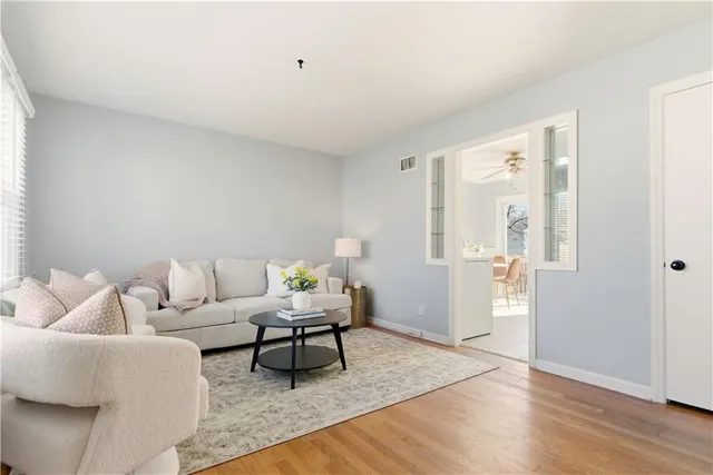 $215,000 | 409 East 90th Street, Kansas City, MO 64131