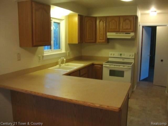 2415 Granger Road Ortonville, MI 48462 - Photo 3 of 11 MIMLS31027949D