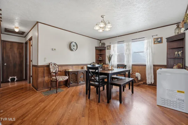 $189,900 | 1208 Dry Road, Speedwell, VA 24374