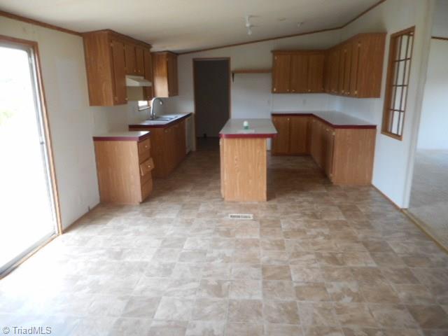 359 Gentlemans Ridge Road Pelham, NC 27311 - Photo 3 of 11 Gallery Image 3