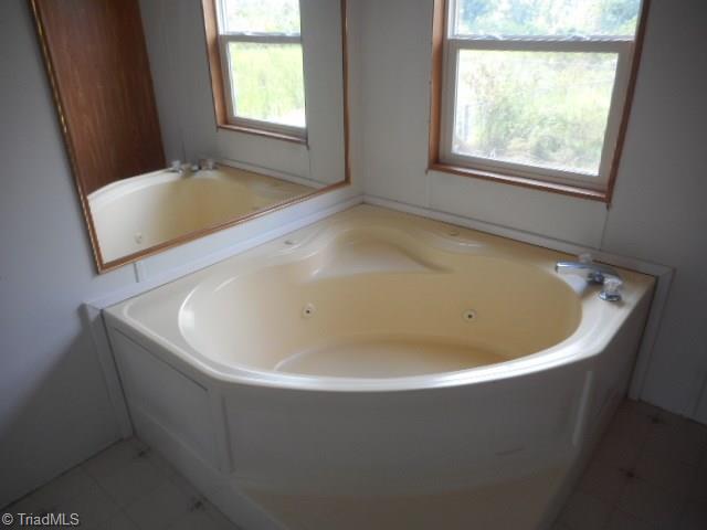 359 Gentlemans Ridge Road Pelham, NC 27311 - Photo 8 of 11 Gallery Image 8