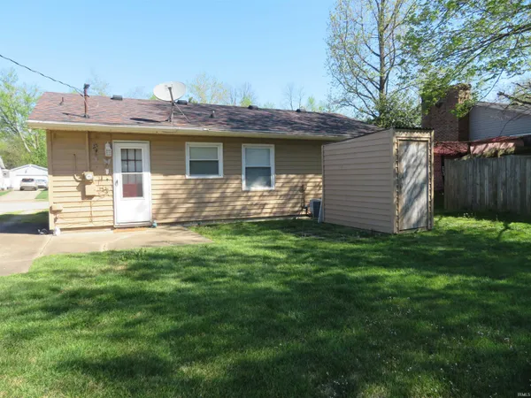 $149,900 | 608 Hanover Road, Evansville, IN 47710