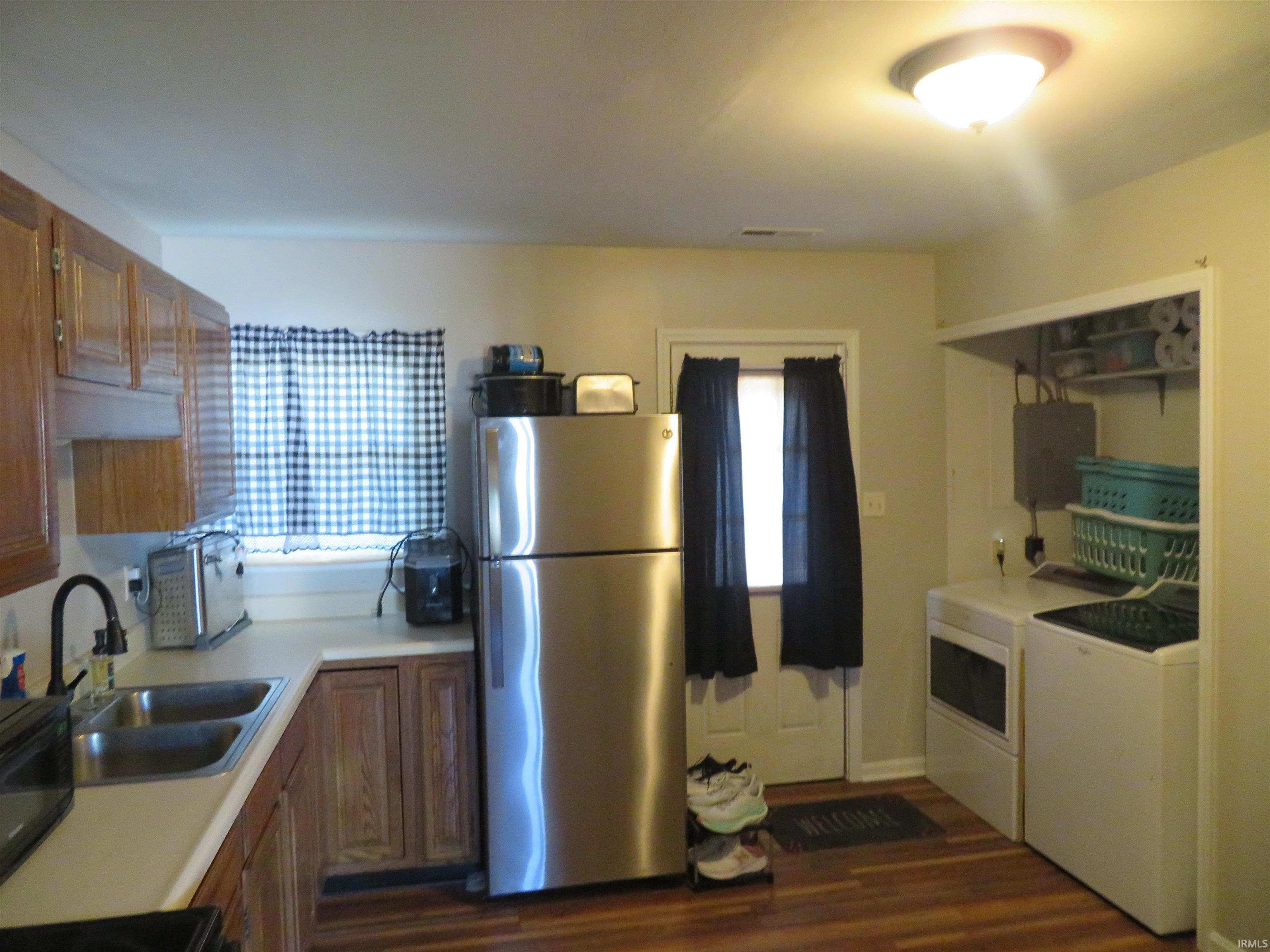 608 Hanover Road Evansville, IN 47710 - Photo 5 of 17 Gallery Image 5