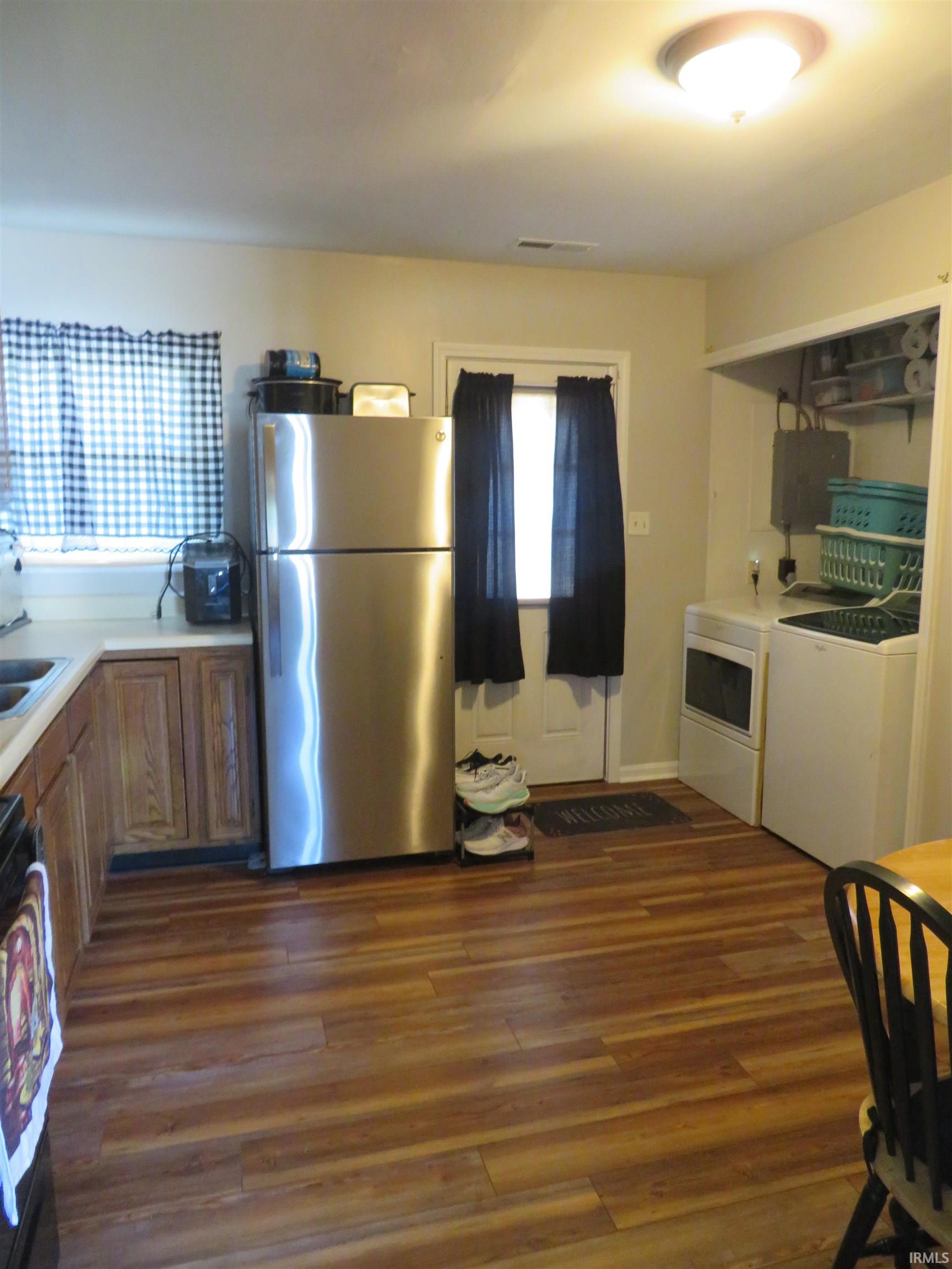 608 Hanover Road Evansville, IN 47710 - Photo 8 of 17 Gallery Image 8