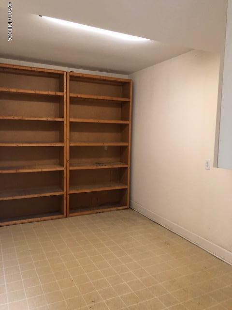 2300 Upper River Road Macon, GA 31211 - Photo 23 of 32 a view of room with empty cabinets