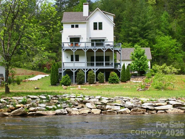 $1,075,000 | 156 Grayling Drive, Cullowhee, NC 28723