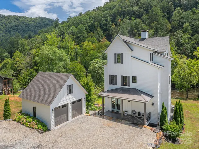 $1,125,000 | 156 Grayling Drive, Cullowhee, NC 28723