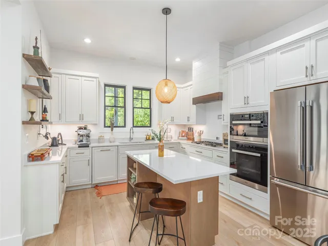 $1,125,000 | 156 Grayling Drive, Cullowhee, NC 28723