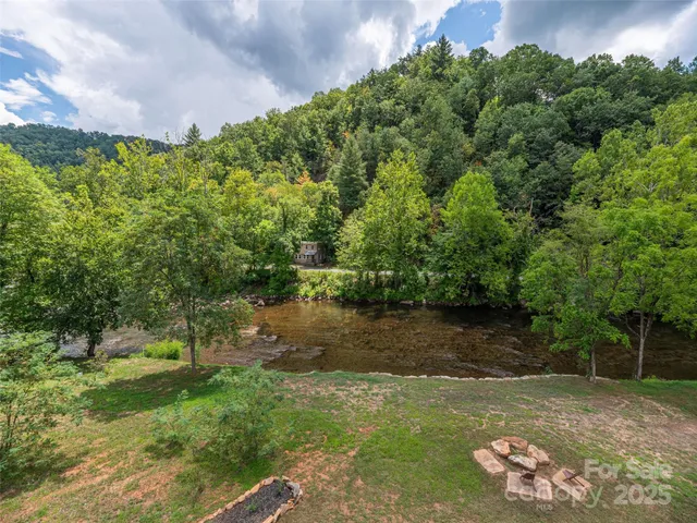 $1,125,000 | 156 Grayling Drive, Cullowhee, NC 28723