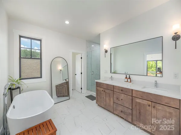 $1,125,000 | 156 Grayling Drive, Cullowhee, NC 28723