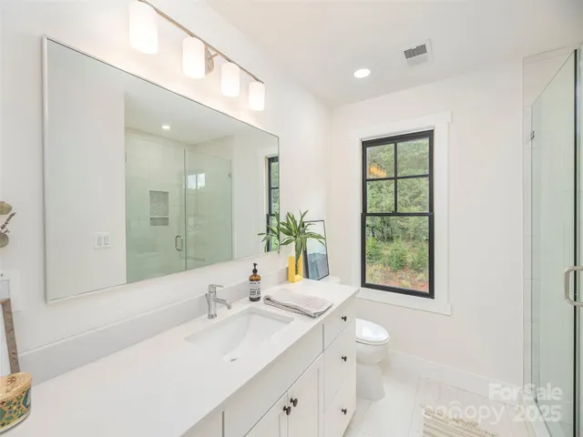 $1,125,000 | 156 Grayling Drive, Cullowhee, NC 28723