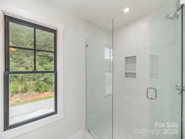 $1,125,000 | 156 Grayling Drive, Cullowhee, NC 28723