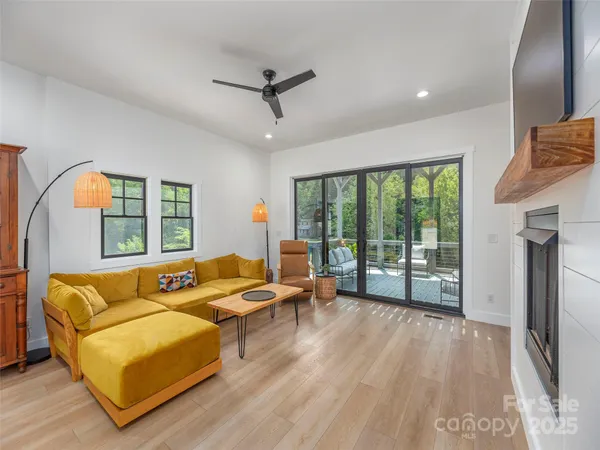 $1,125,000 | 156 Grayling Drive, Cullowhee, NC 28723