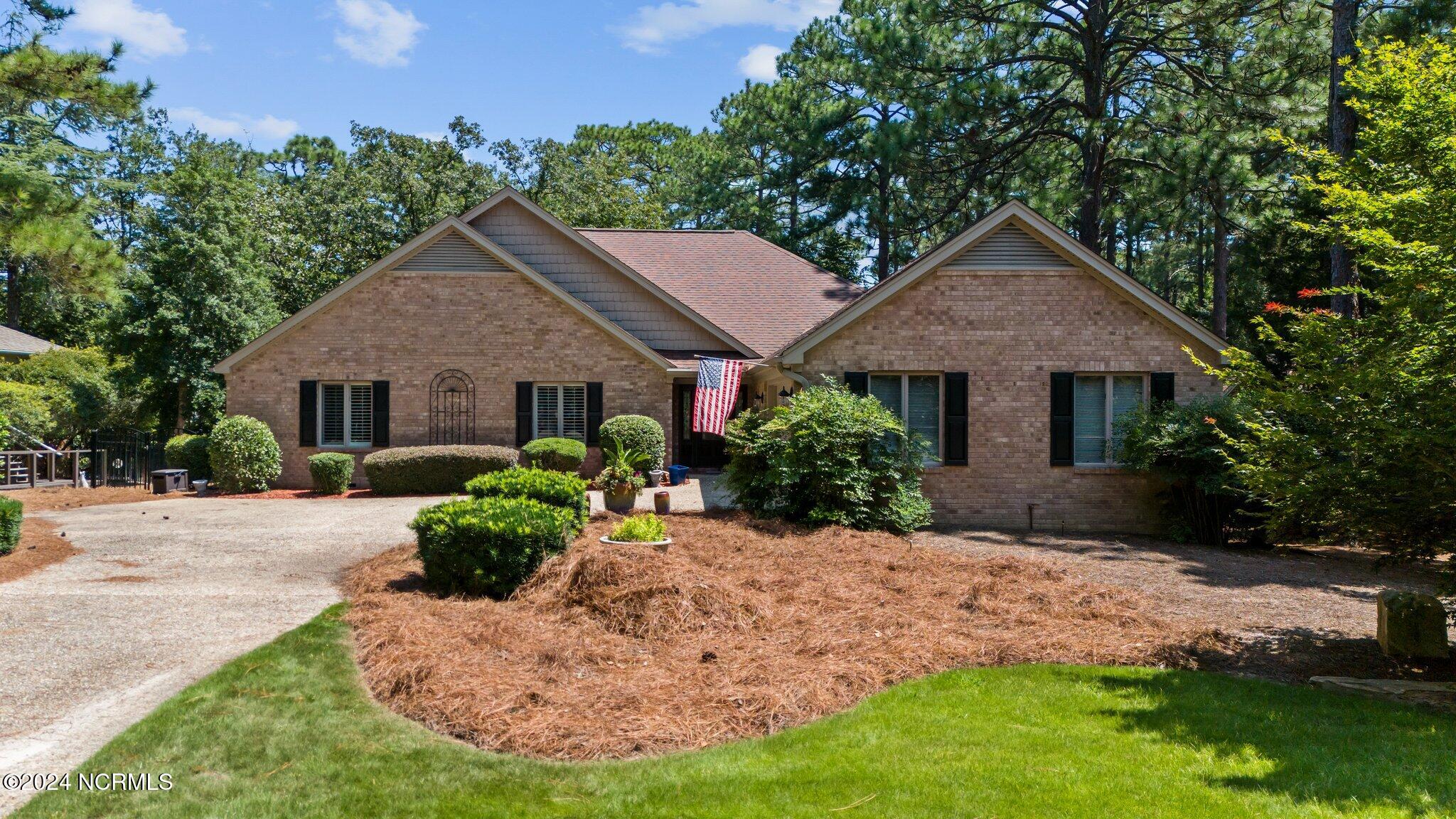 30 Doral Drive Pinehurst, NC 28374 - Photo 14 of 51 15-web-or-mls-DJI_20240821131123_0274_D