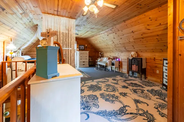 $779,000 | 9642 Highway 35, De Soto, WI 54624