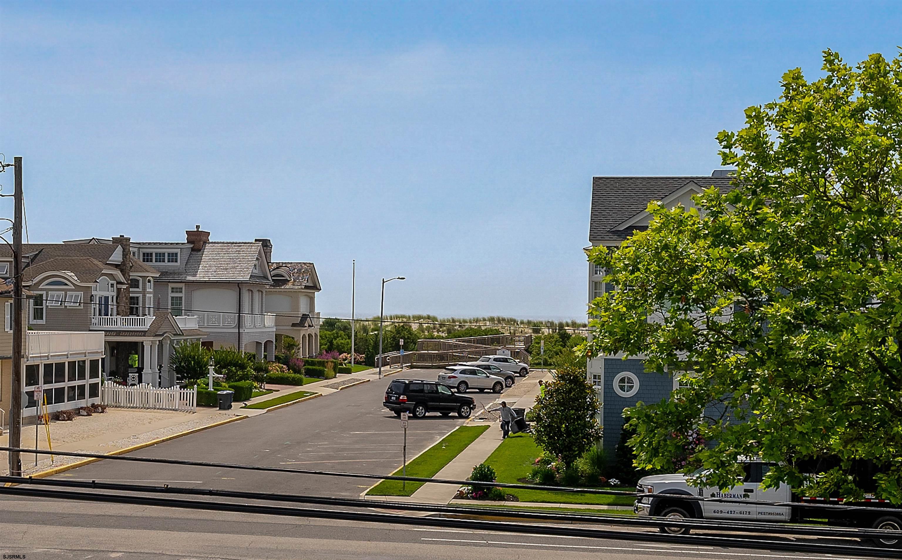 11901 2nd Avenue Stone Harbor, NJ 08247 - Photo 6 of 40 a view of buildings