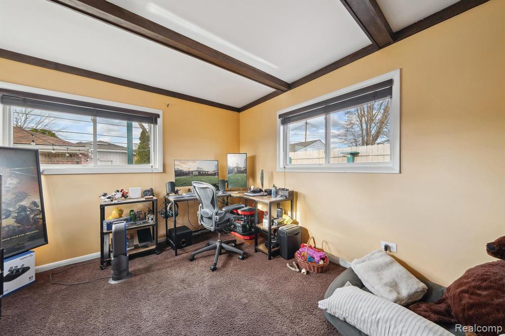18011 Airport Road Fraser, MI 48026 - Photo 22 of 49 Gallery Image 22