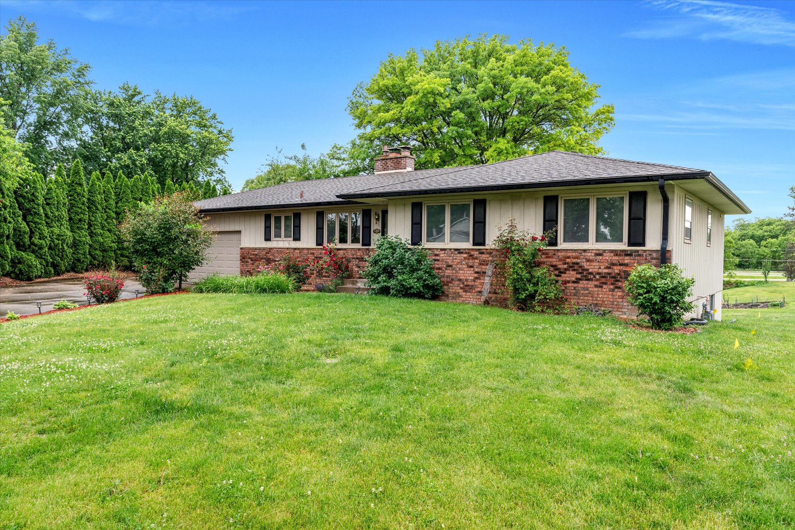 11822 3rd Street Milan, IL 61264 - Photo 4 of 45